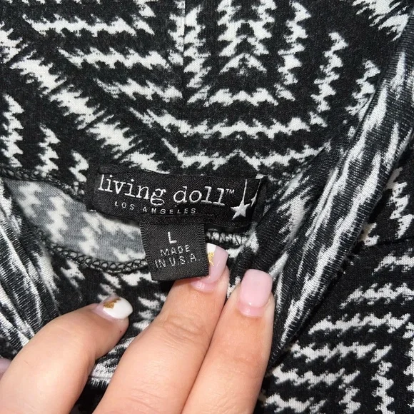 Living Doll Chevron Maxi Skirt - Picture 3 of 4